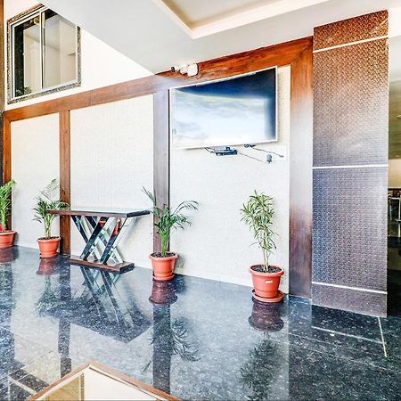 Fabhotel Pishori Inn Indaur Exteriér fotografie