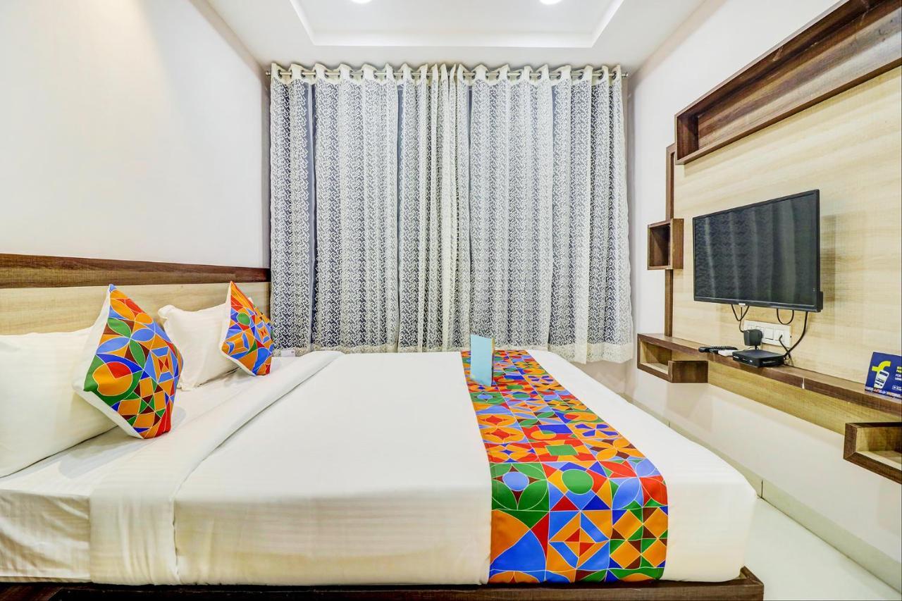 Fabhotel Pishori Inn Indaur Exteriér fotografie